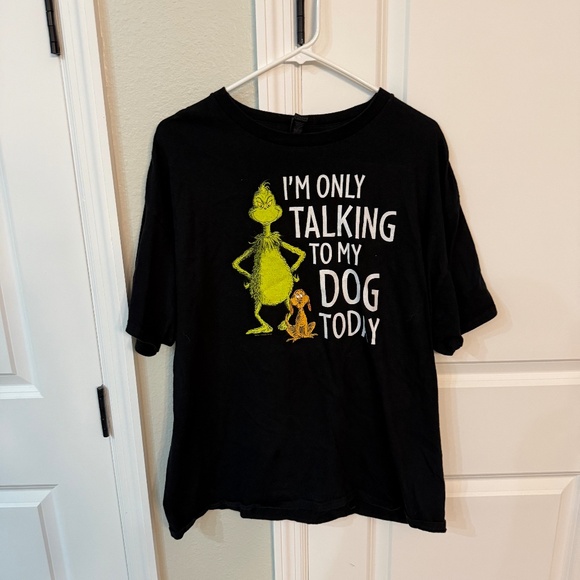 Grinch Holiday T-Shirt - Picture 1 of 1